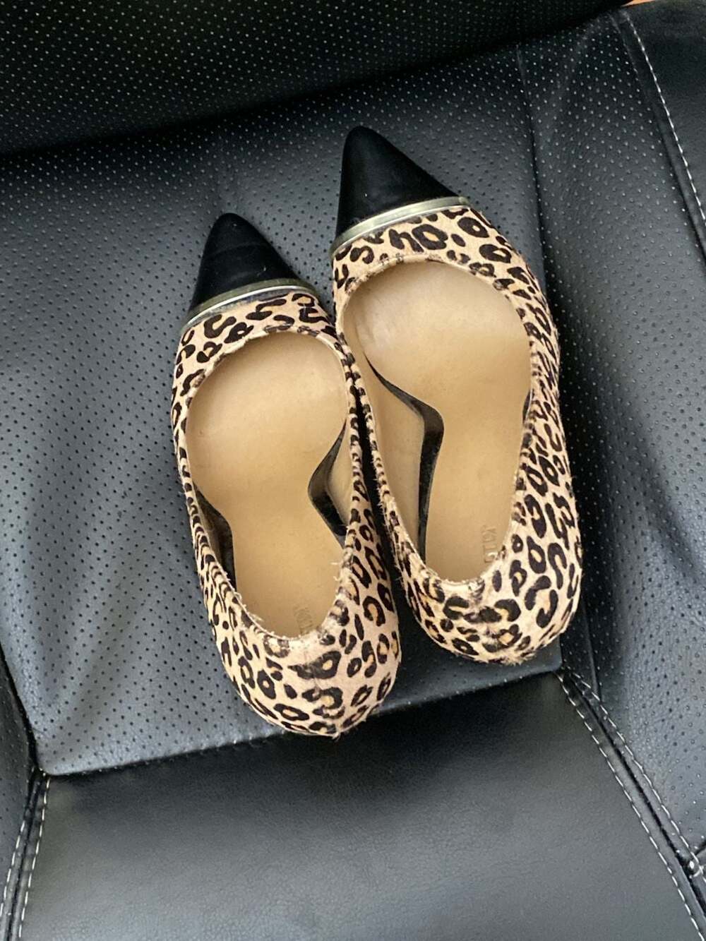 Apt. 9 Women's Leopard Print Dyed Calf Fur Pointed Toe Pumps with Black Cap Toe
